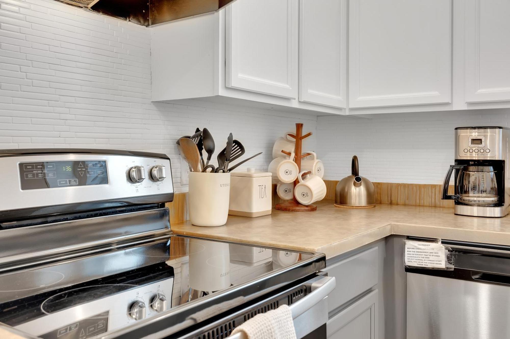 {Hidden Gem} Beach Home Blocks From Ocean +6 Bikes Jacksonville Beach Exterior foto